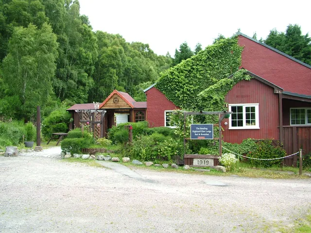 The Steading Highland Glen Lodge