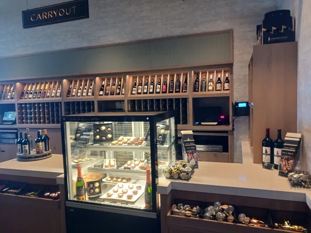 Cooper’s Hawk Winery & Restaurant