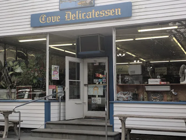 Cove Delicatessen