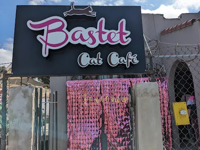 Bastet Cat Café
