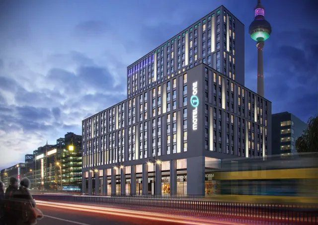 Hotel Motel One Berlin-Alexanderplatz