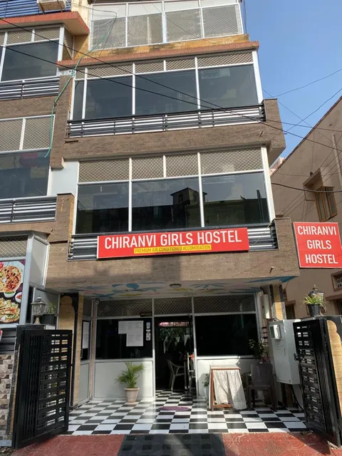 Chiranvi Girls Hostel