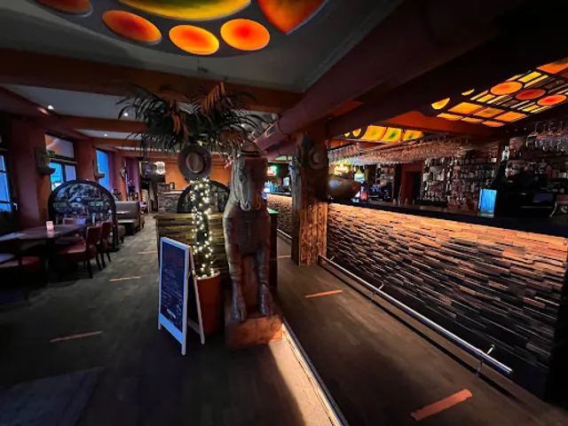 El Cuervo Cantina Y Bar