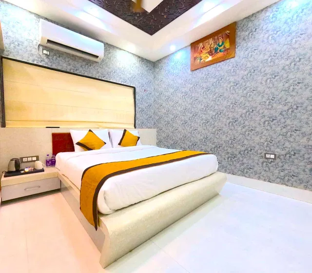 The Mantra - A Luxury Boutique Hotel