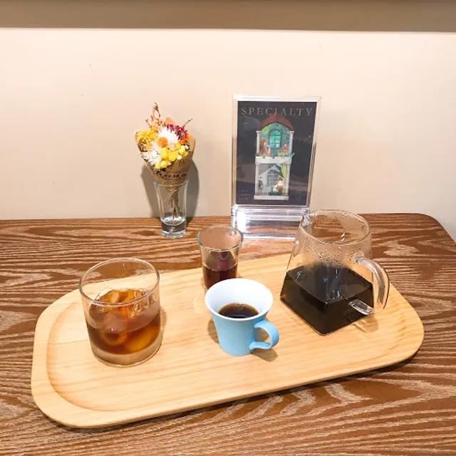 JingzhankafeiWellCafejingzhanshenghuoguan|kafeijiancantiandian,shengka,changdizujie,zuoyinggaotie,judanjieyunzhan,qingguixinshang Elementary School