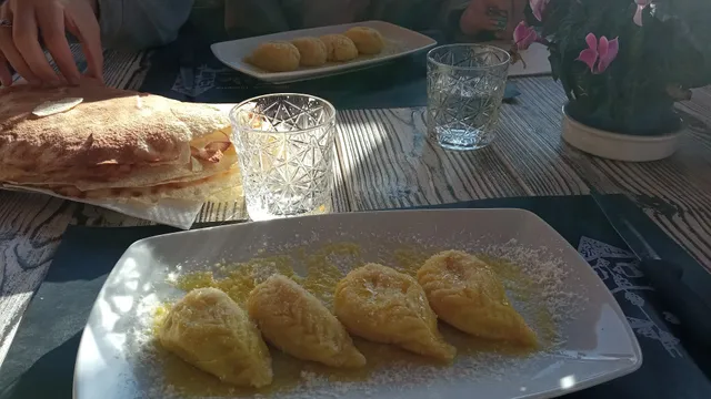 photo-1