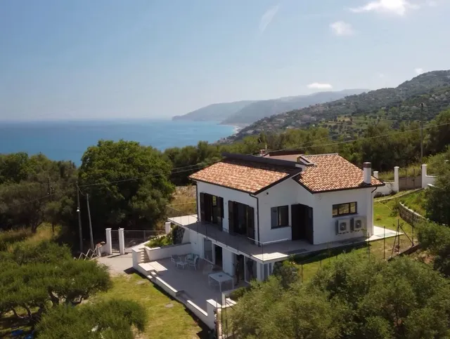 Villa Giardino degli Ulivi