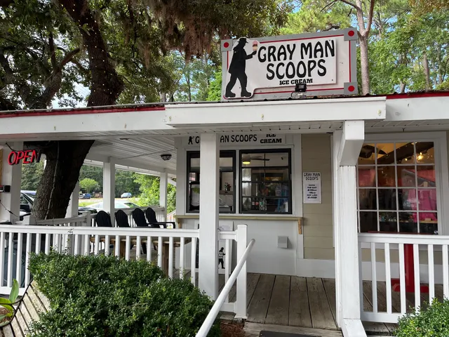Gray Man Scoops