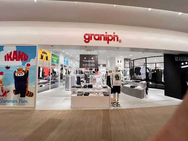 グラニフ ららぽーとEXPOCITY店