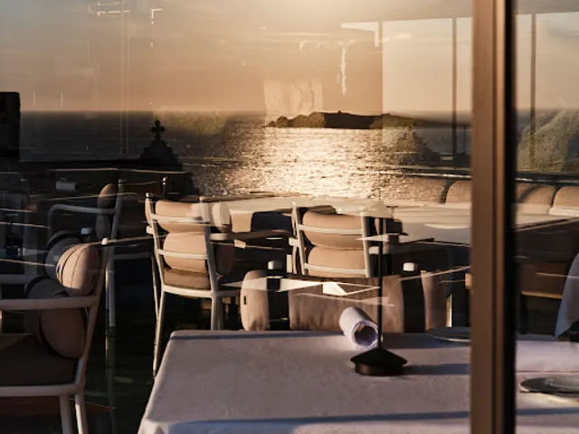 YĒVO By Bill&Coo Mykonos