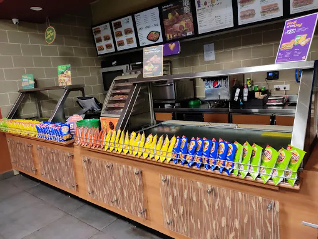 Subway Yogi Hills Mulund