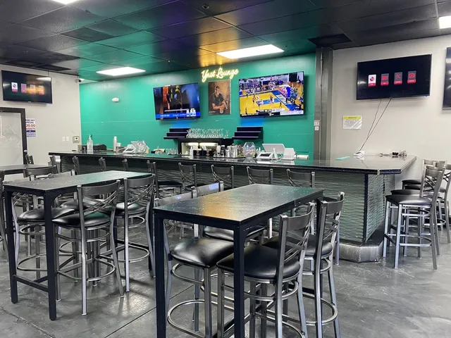 YNOT Cigar Bar & Lounge