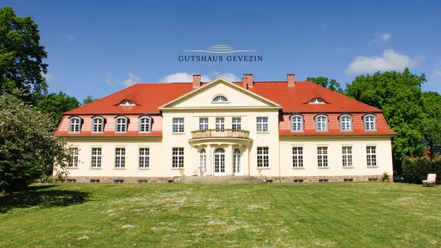 Gutshaus Gevezin - Iris Tischer
