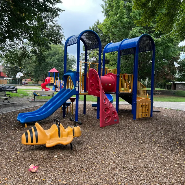 Vine Avenue Playground