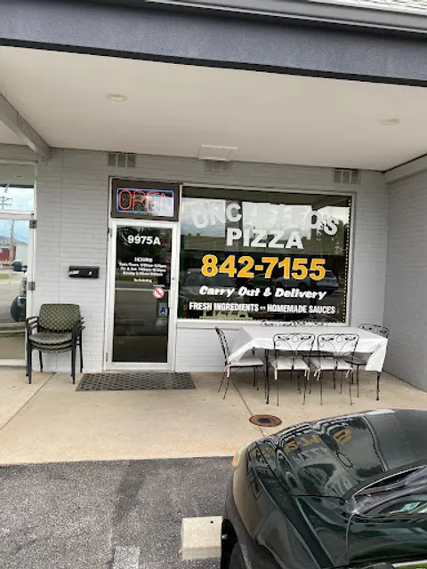 Uncle Leo's Pizza