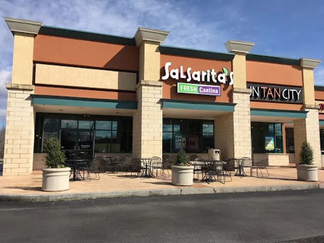 Salsarita's Fresh Mexican Grill