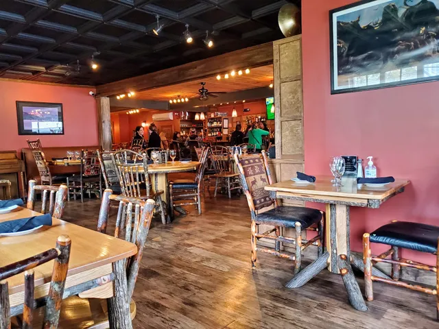 Lilly's Steaks & Cocktails