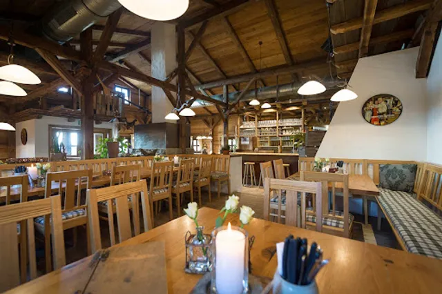 Erdinger Urweisse Hütt'n zum Hannes