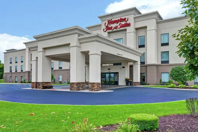 Hampton Inn & Suites New Hartford