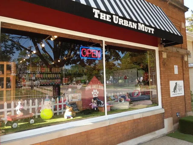 The Urban Mutt - Brookfield