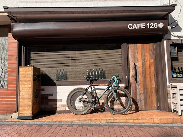 CAFE 126