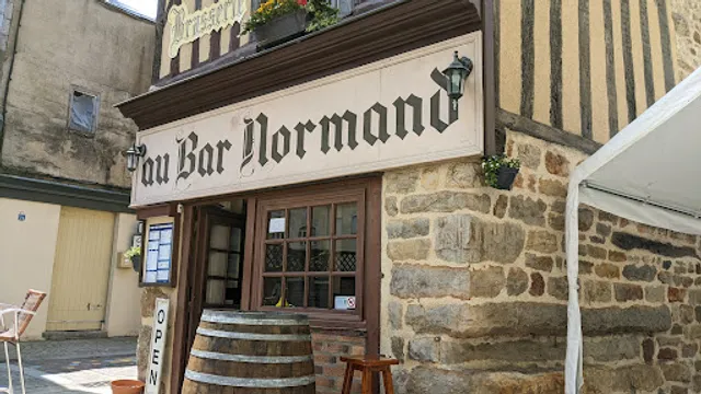 Au Bar Normand
