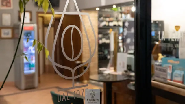 La Terrazza: Bar, Caffetteria, Gelateria, Vineria, Bistrot