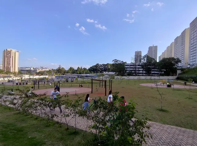 Praça Grand Reserva Paulista