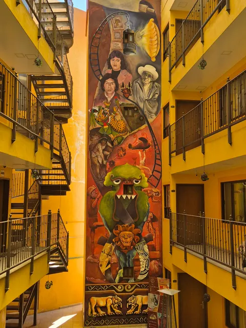 HOTEL J&E EL SERRANILLO