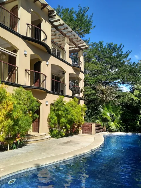 Las Gaviotas Condos Tamarindo