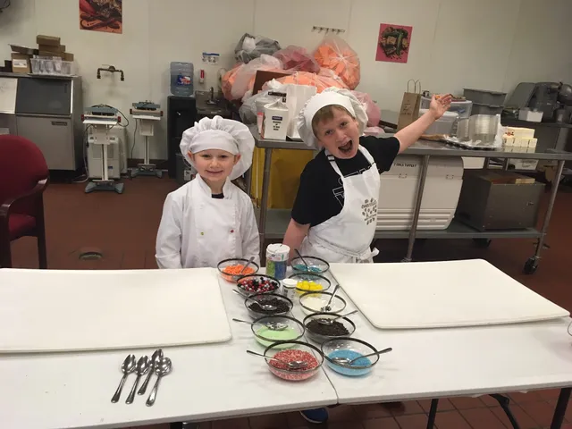 Yelibelly Chocolates