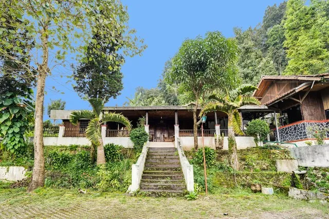 OYO 2157 Pondok Gembyang Air Panas Alam