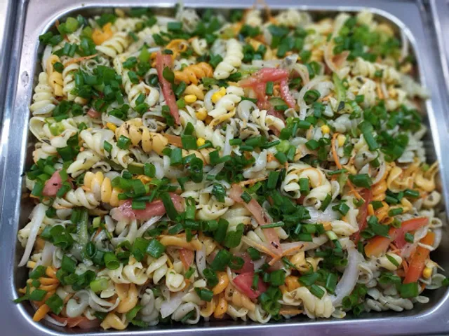 LANCHONETE E RESTAURANTE LEAL