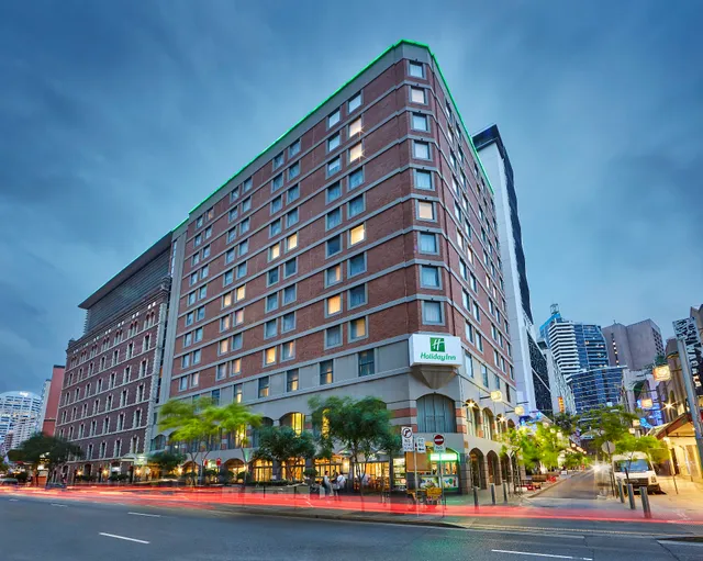 Furama Darling Harbour