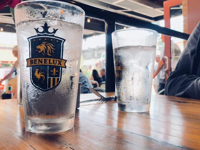 Café Benelux