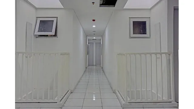 OYO 90120 Bolang Room