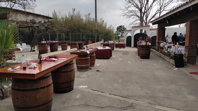 Masia El Pla dels Catalans