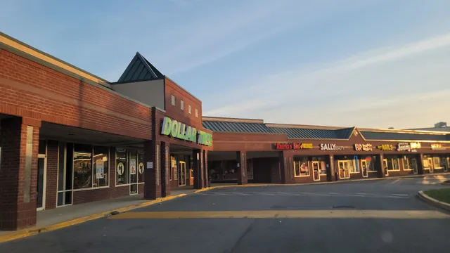 Woodyard Crossing Shopping Center