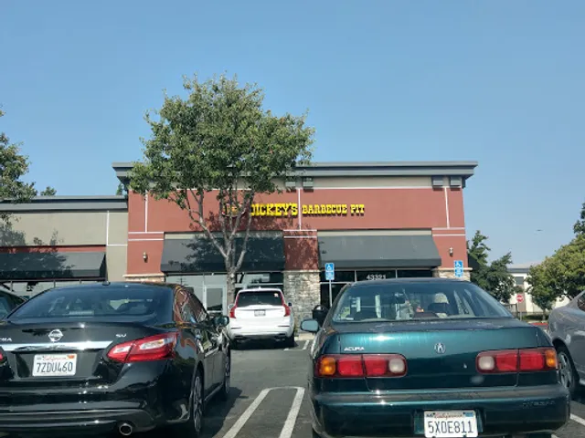 Dickey's Barbecue Pit