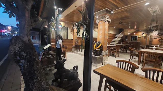 SAGITARIUS INN & RESTAURANT