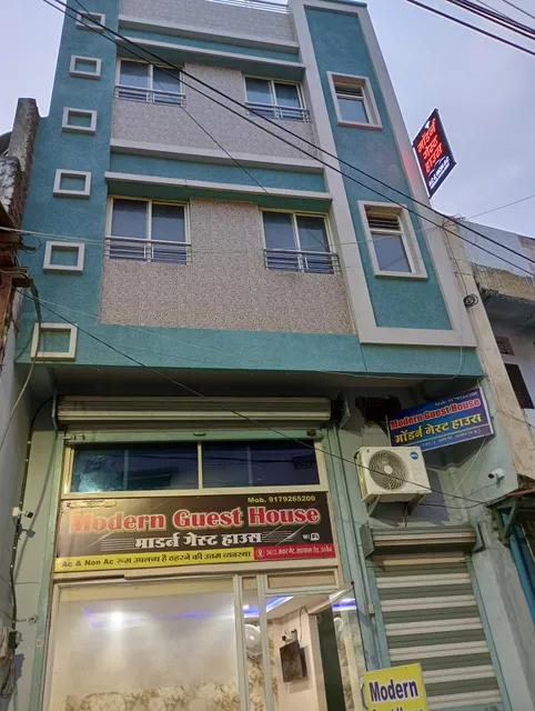 Modern Guest House