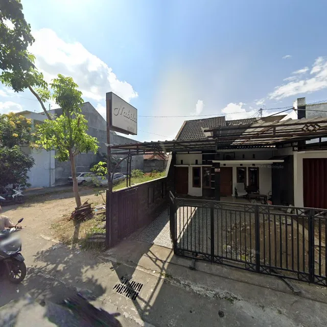 OYO 2995 Oemah Sorowajan Homestay Syariah