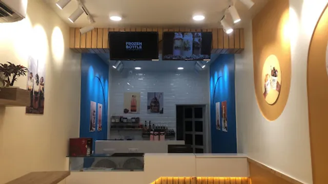 Frozen Bottle - Milkshakes, Desserts, and Ice Cream