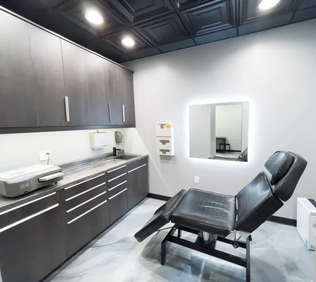 Zeitgeist Piercing & Jewelry (PIERCINGS BY APPOINTMENT)