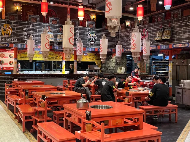 Ba Gate 9 Hot Pot Monument for Liberation Store