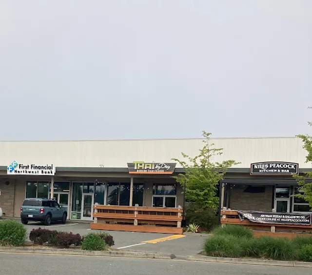 Niles Peacock Kitchen & Bar