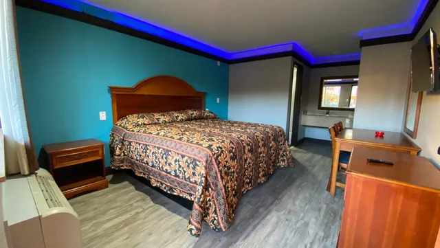 All Season's Inn and Suites