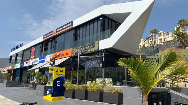 Centro Comercial - Mar Bella