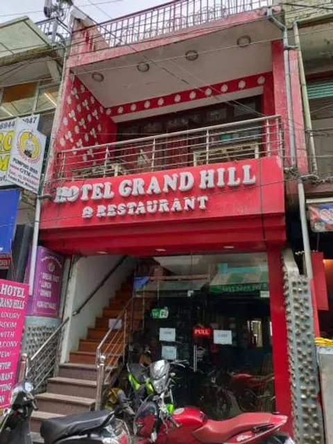 Hotel Grand Hill