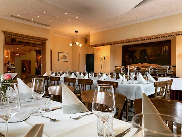 Haus Füsting | Restaurant, Biergarten & Minigolf